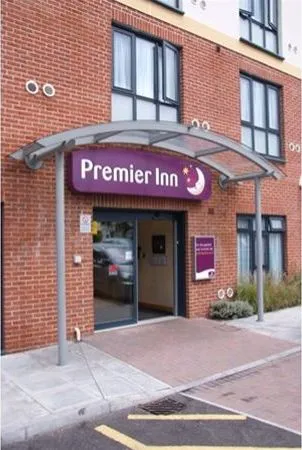 Curved Polycarbonate Entrance Feature Bournemouth