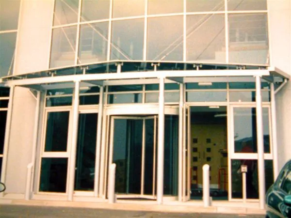 Supported Canopy for Offices
