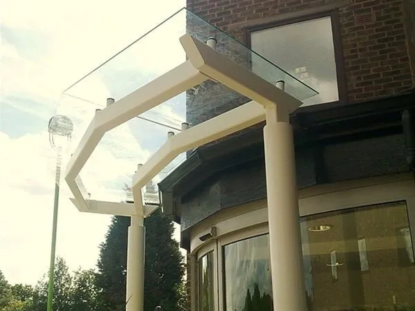 Faceted Glass Supported Canopy Health Club Croydon