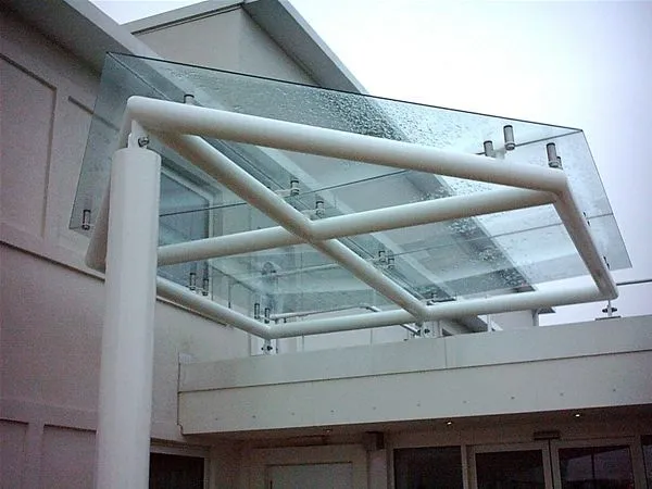 Supported Glass Entrance Feature Hotel Minster