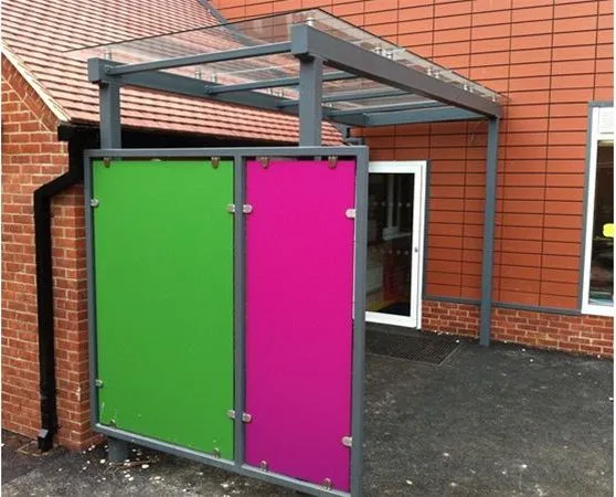 Supported Glass and Trespa Walled Entrance School Chievely