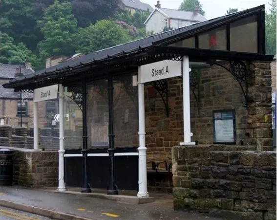 Enclosed Glass Waiting Shelter Holmfirth