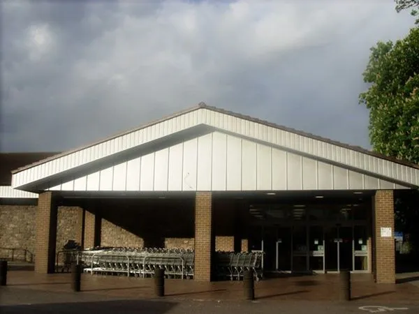 Cladding Panels Supermarket Tresedar