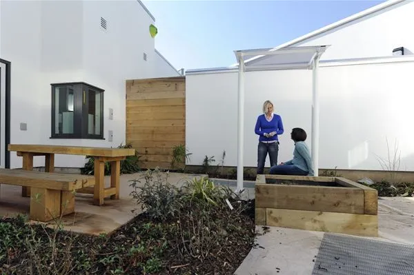 Smoking Shelter NHS design