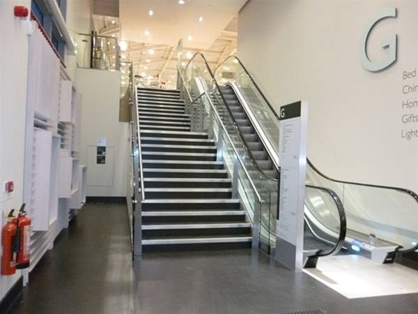 GB09 Stainless Steel and Glass Balustrade & Balustrading to Staircase Chester