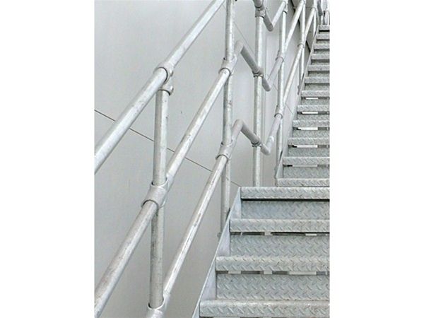 R05 Heavy Duty Metal Clamp Style staircase Railings