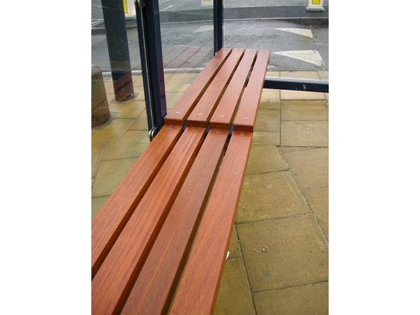 Passenger-Shelter-Selkirk-1-4_1