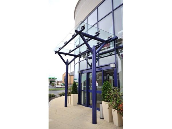 Supported-Canopy-Hotel-Entrance-Ilford-1_2
