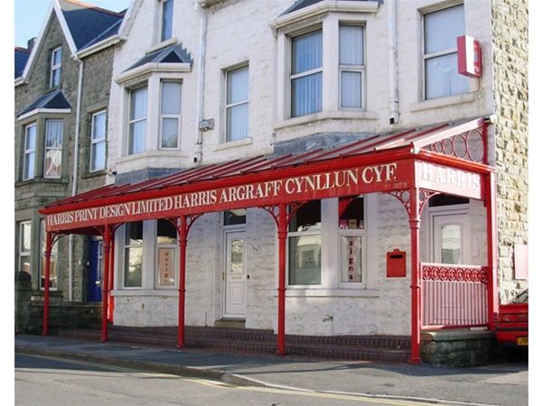 Walkway-Shops-Porthcawl-1_1